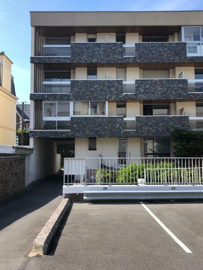 Le Courtoisville Apartman Saint-Malo Kültér fotó